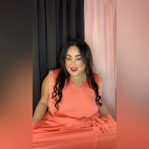 Dress with pockets, soft fabric that is perfect for spring and summer months. 3x